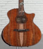 Taylor Custom Grand Auditorium Acoustic-electric Guitar - Natural - Image 2
